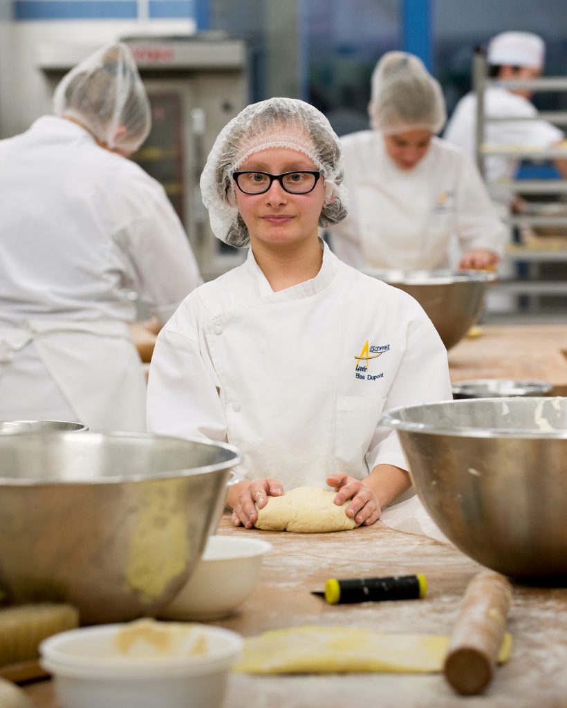 Portrait au travail, Lycée professionnel Escoffier d'Eragny sur Oise.